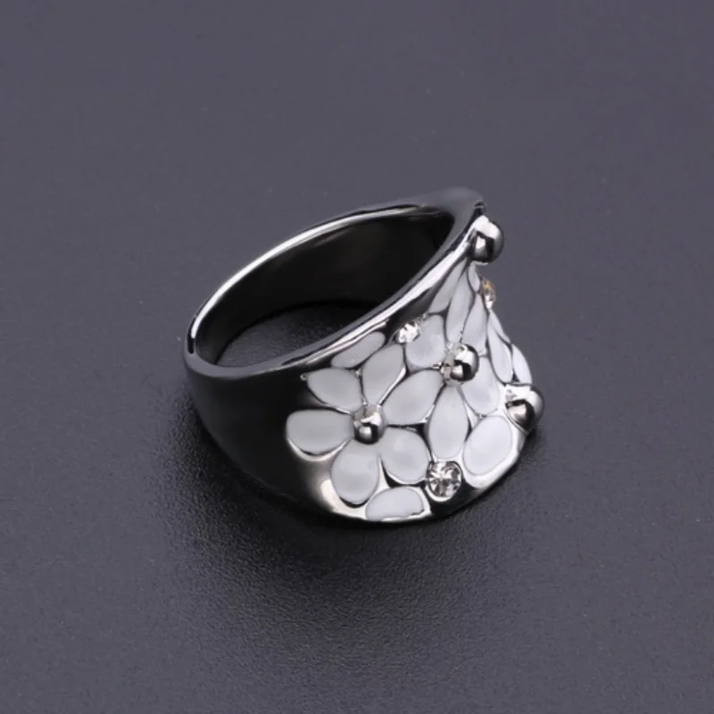 Delysia King Elegant Temperament Wedding Jewellery Fashion Flower Oil Dripping Ring for Women