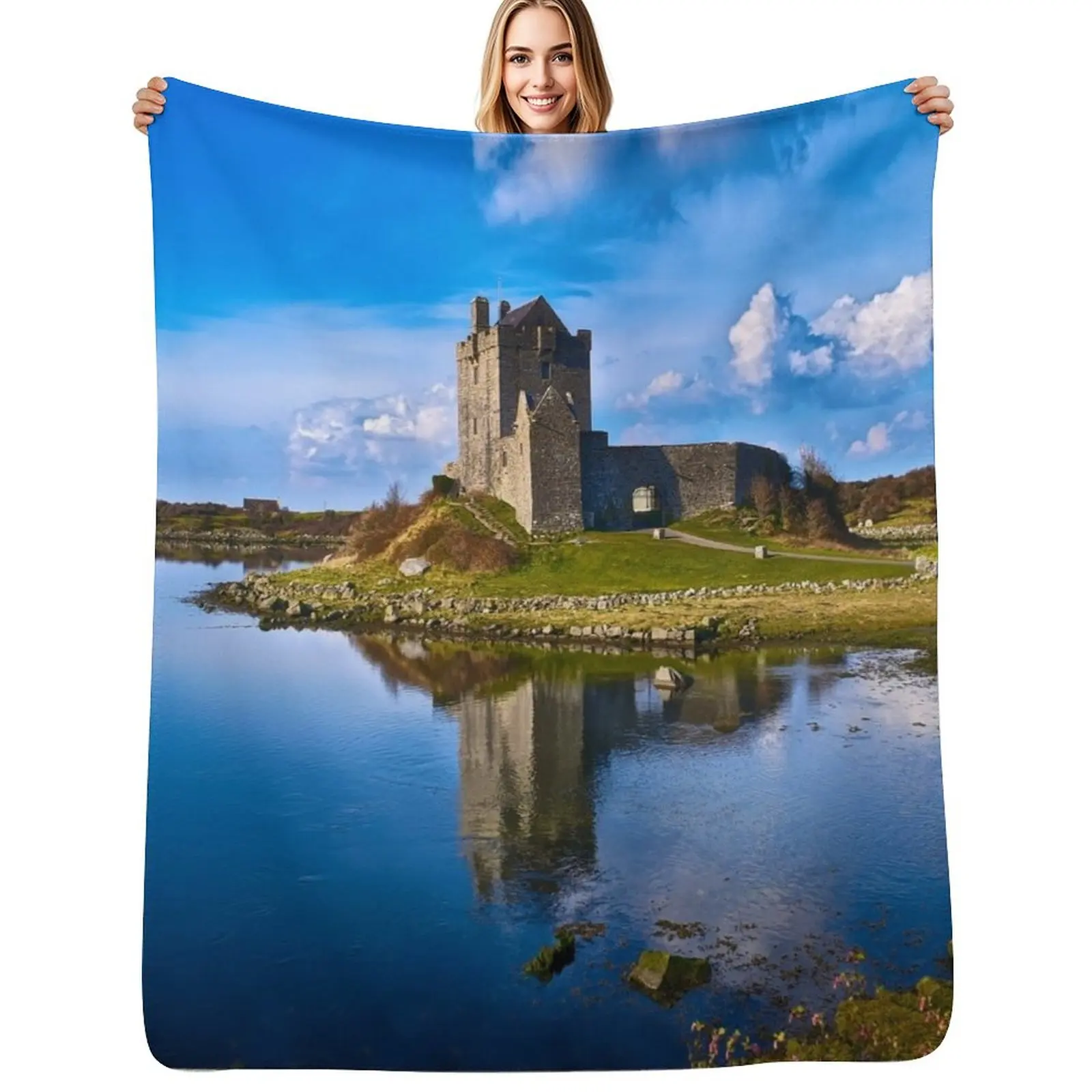

Dunguaire Castle, Kinvara, Ireland Throw Blanket bed plaid Beautifuls Plush Giant Sofa Blanket