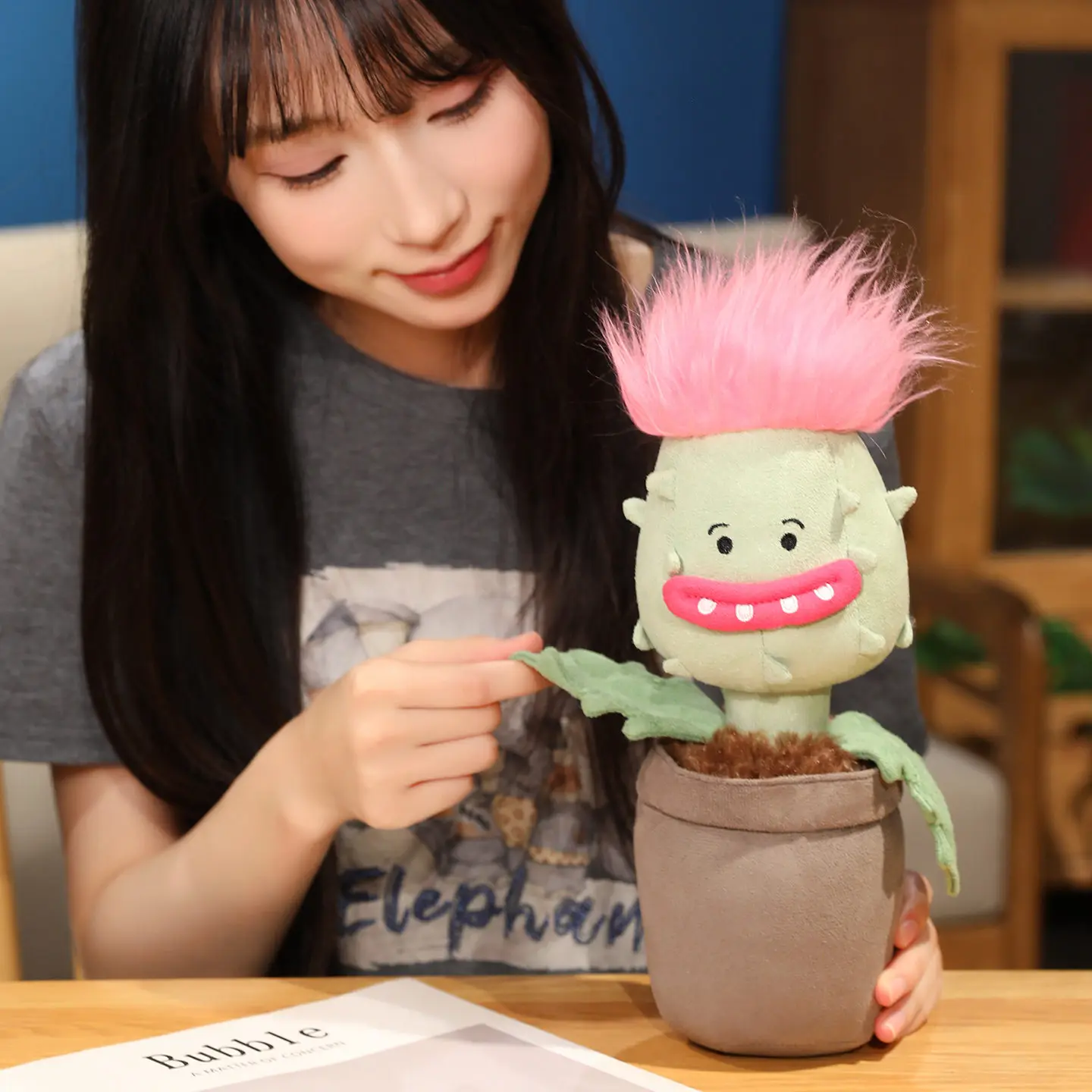 Jouet en peluche de fleur mangeant d'homme de 30cm, farce de vénus, poupée de piège à mouche, plante en peluche, oreiller de fleur de cadavre, cadeaux de décoration d'halloween