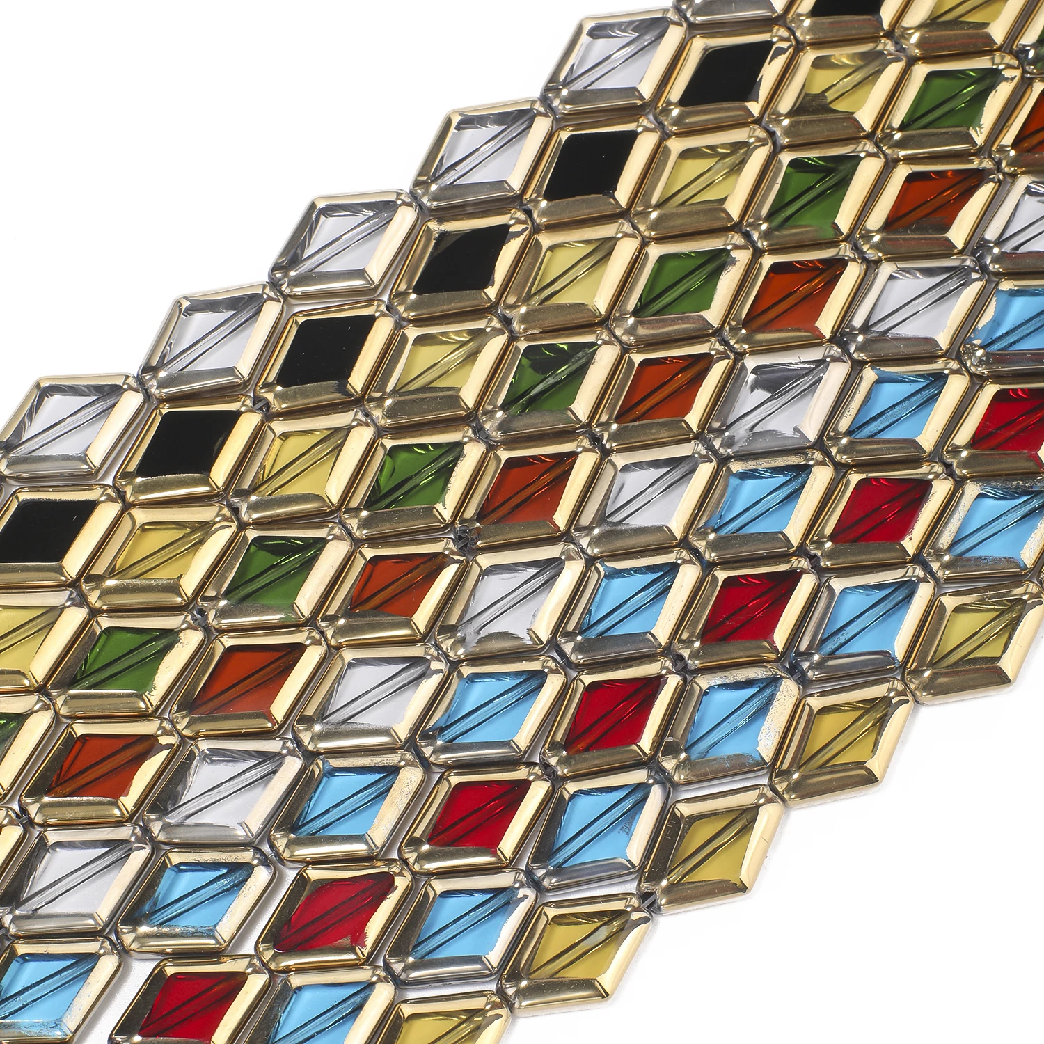 Diamantförmige, goldrandige Kristallquarzperlen, 10 x 15 mm, transparente, farbige Glasperlen für die Schmuckherstellung, zum Selbermachen von Halsketten. – Detail 9