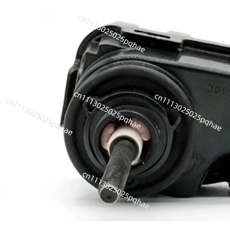 Suitable for Mazda 3 Axela Subaru XV headlight height electric adjuster motor