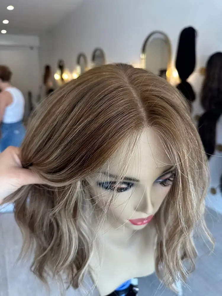 العصرية 13x4 أومبير دسم شقراء HD شعر مستعار دانتيل مع جذور داكنة ألياف مقاومة للحرارة غلويليس شعر مستعار موجة طبيعية الطبقات زي امرأة #4