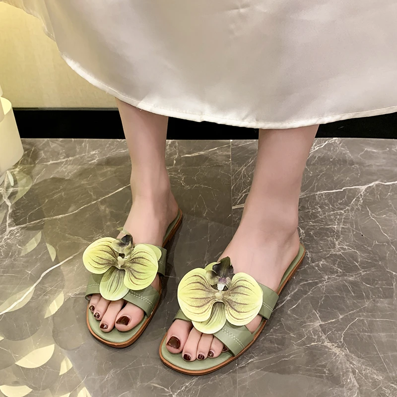 New Hot Summer Women's Slippers 2024 Fashion flower Women's Sandals Bathroom Woman Slippers Banquet Party Ladies Shoes  slides