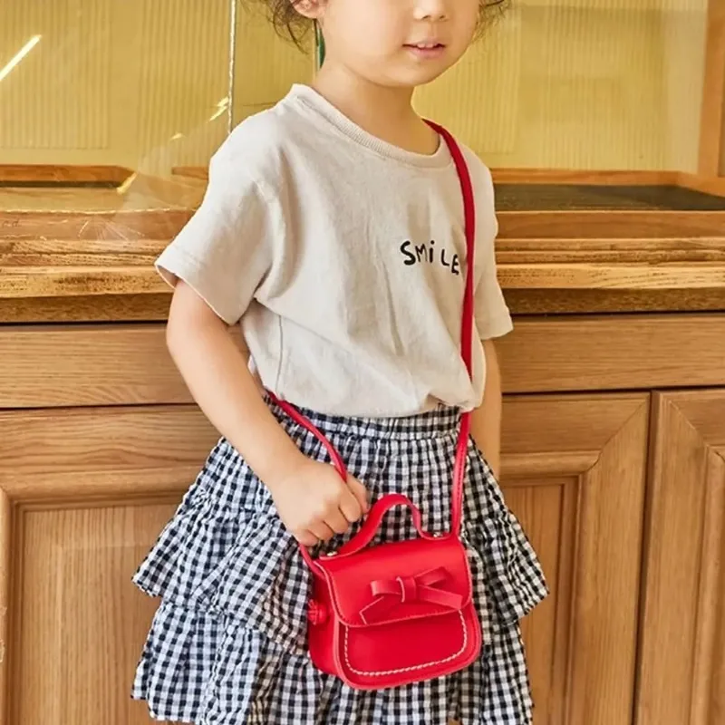 Fashion Small Purse for Little Girls Children Toddler Kids Cute Bow Messenger Bag Crossbody Bag Coin Wallet Single Shoulder