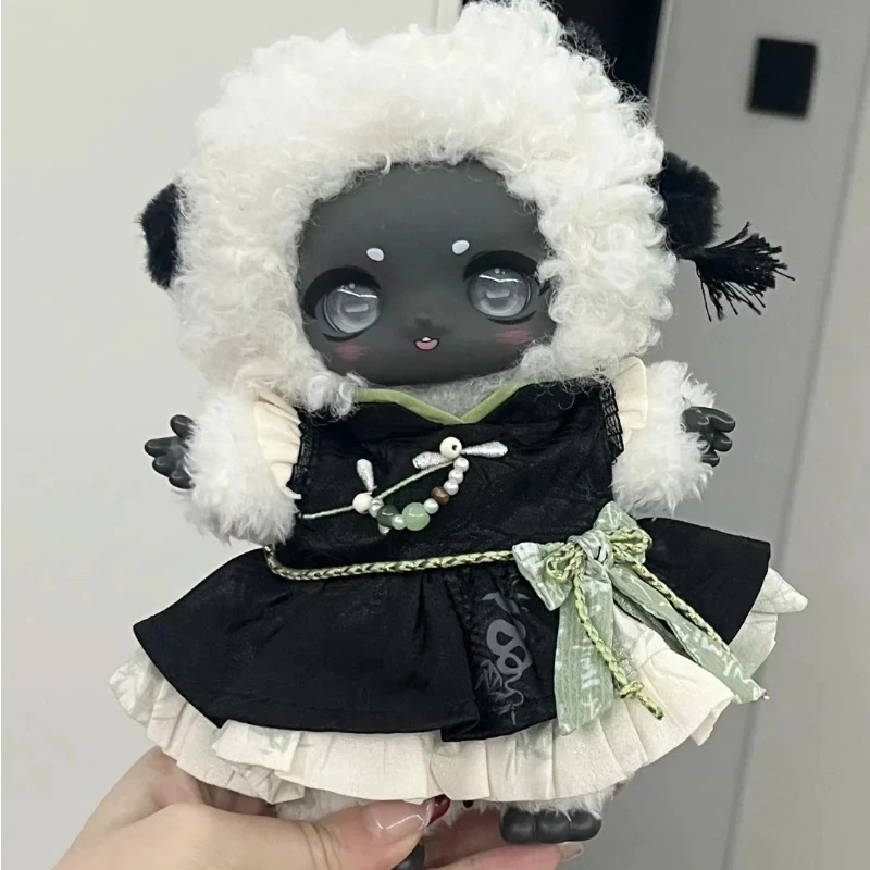 

Genuine Nagi Mountain River Romance Series Blind Box Fashion Trend Vinyl Face Pendant Doll Decoration Mystery Box Toy Gift