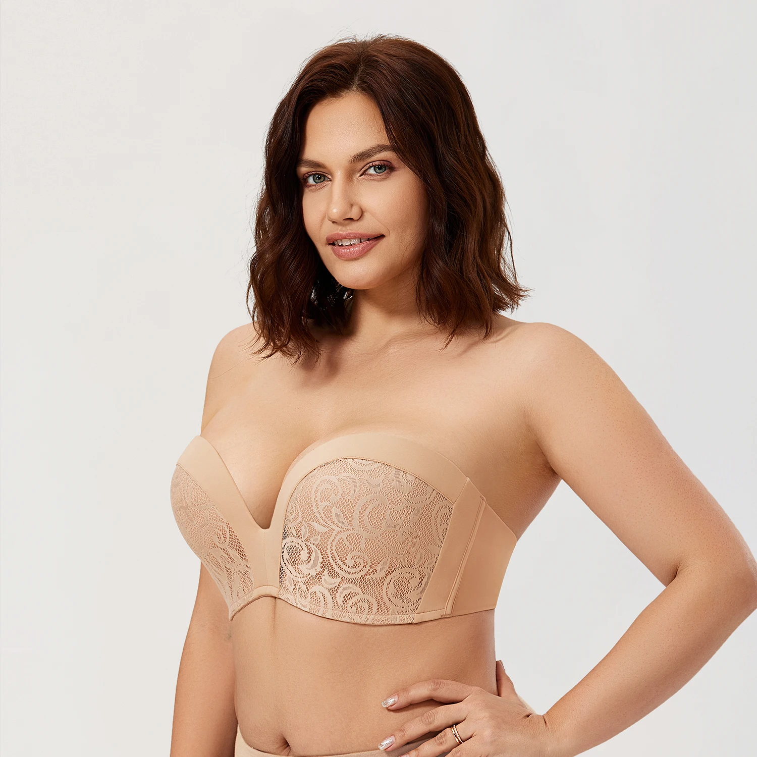 DELIMIRA Women's Strapless Bra Invisible Plunge Push Up for Big Busted Lace Silicone Slightly Lined Support Lift Plus Size