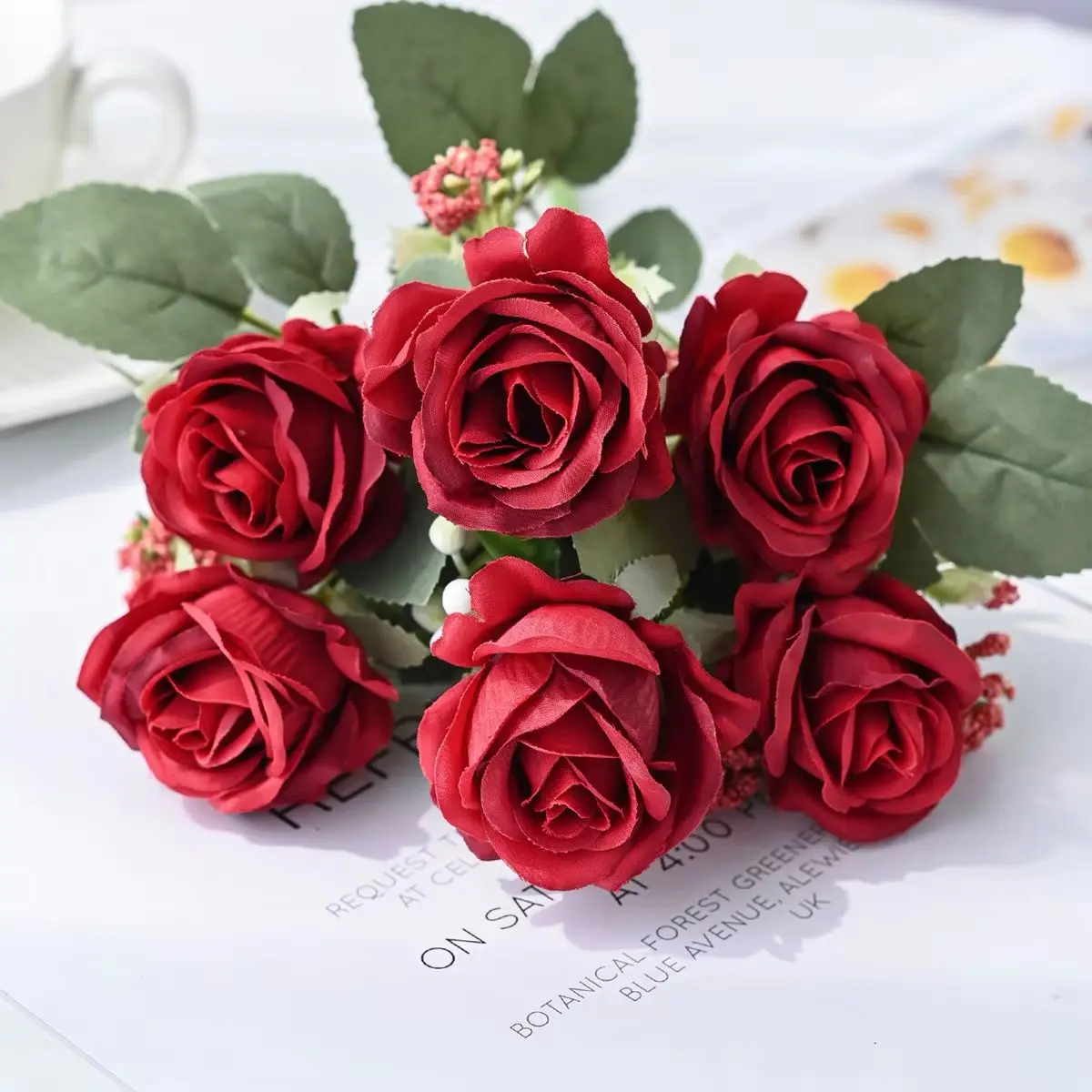 

Artificial flower silk rose bouquet garden home decoration dining table vase decoration wedding bride bouquet decoration gifts