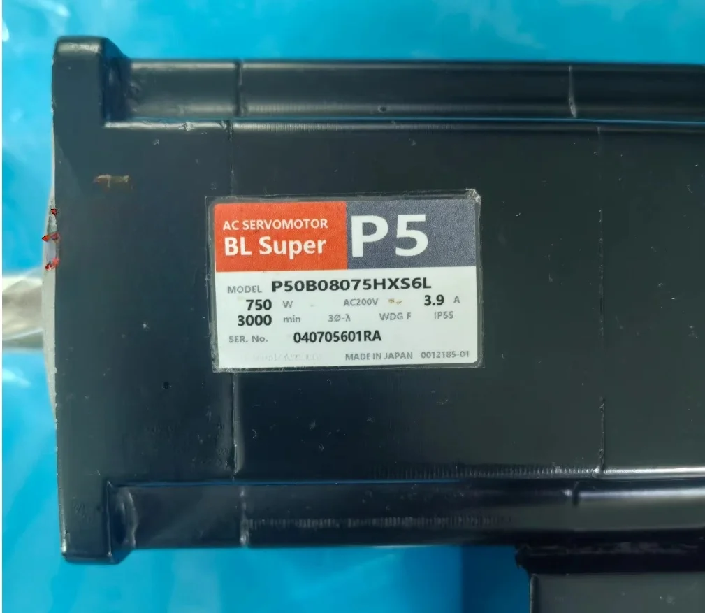 P50B08075HXS6L 99%New and original in box servo motor