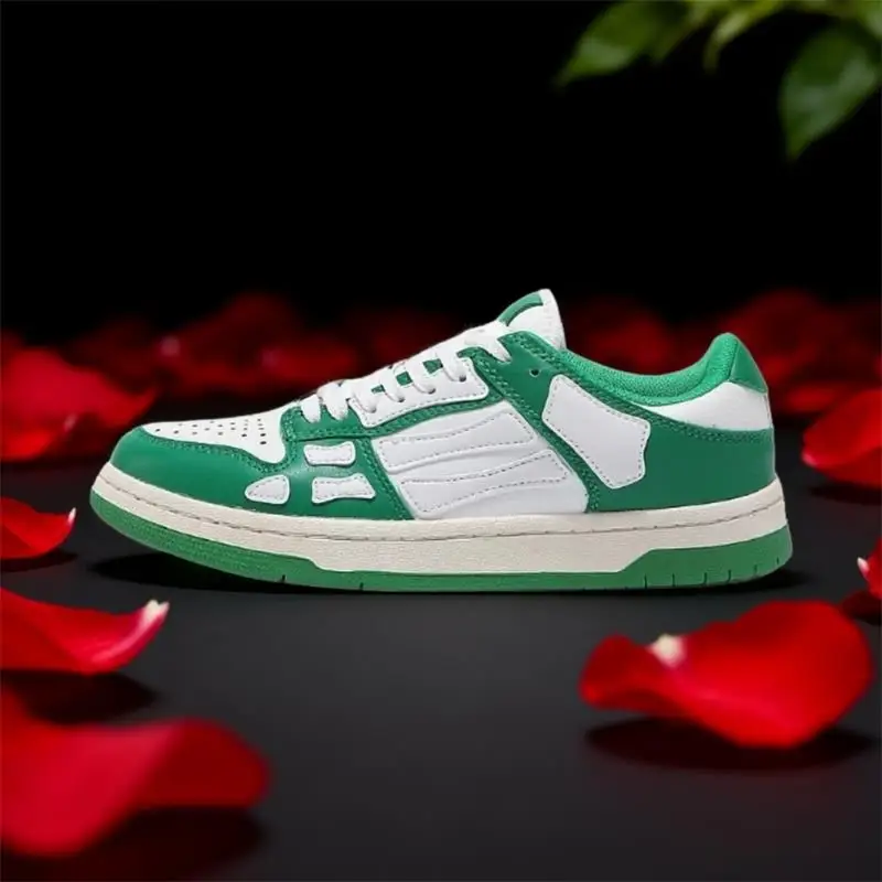 

Идеально подходят для фитнеса и поездок на работу, мужские и женские дышащие кроссовки с амортизацией для повседневного бега.