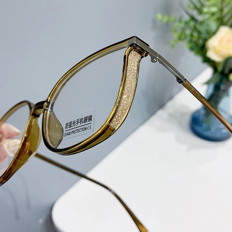 Fashion Anti-Blue Light Reading Glasses Ultra-Light Eye Protection Readers Eyewear Unisex Elegant Comfortable Presbyopia Glasses