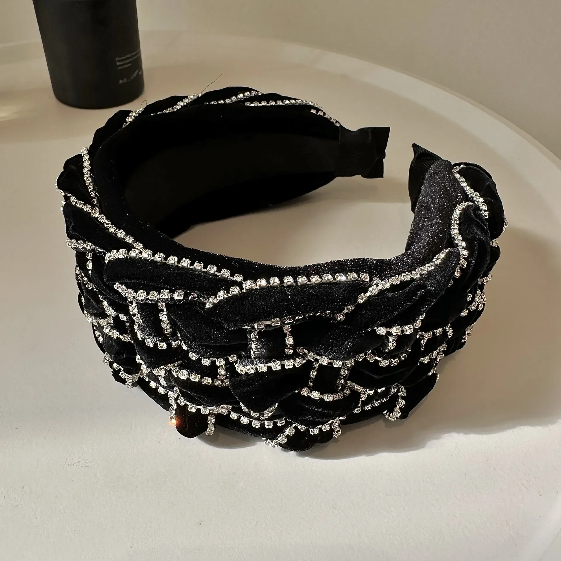 BLack Crystal Headbands For Women Girls Velvet Padded Jewelry Rhinestone Chain Hairband Handmade Retro Diamond Hair Accessories image 5