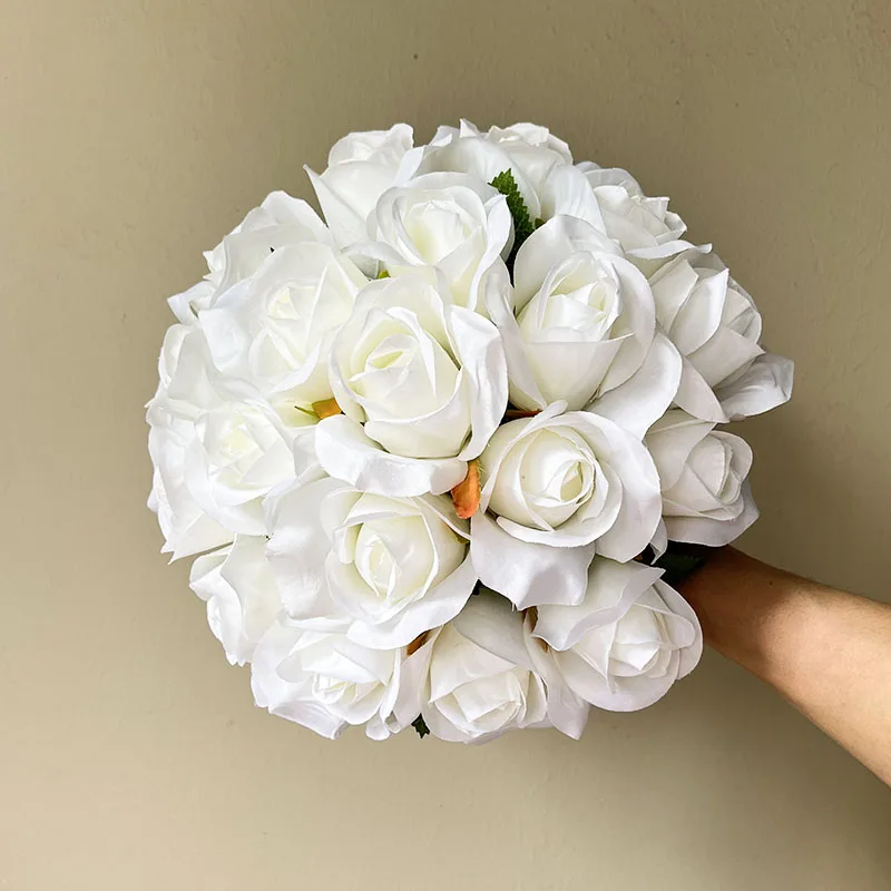 Ramo de novia, ramo de boda personalizado, accesorios de matrimonio para dama de honor, centros de mesa de boda blancos, flores artificiales hechas a mano