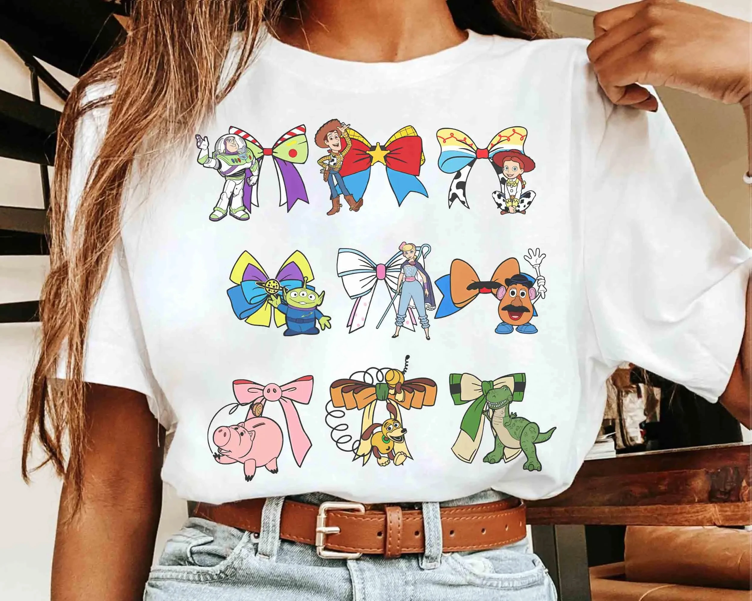 قميص شخصيات قصة لعبة أقواس كوكيت ديزني وودي باز جيسي بو بيب تي شيرت قصة لعبة مطابقة الأرض