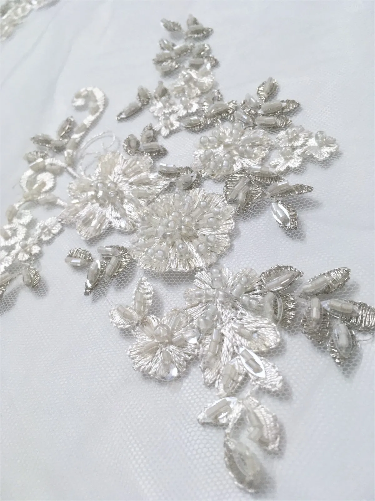 Luxury Handmade Beaded Applique Bridal Lace Fabric Silver Embroidery Flowers and Leaves Sequins High-end Dress Fabric Lace LW013