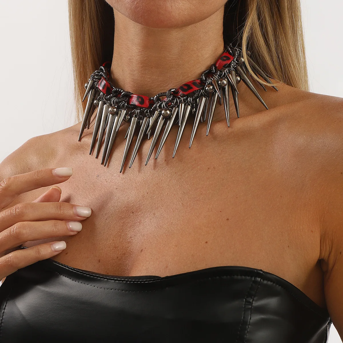 N12933 foreign trade punk exaggerated PU leopard print round bead rivet necklace halloween goth sexy choker necklace
