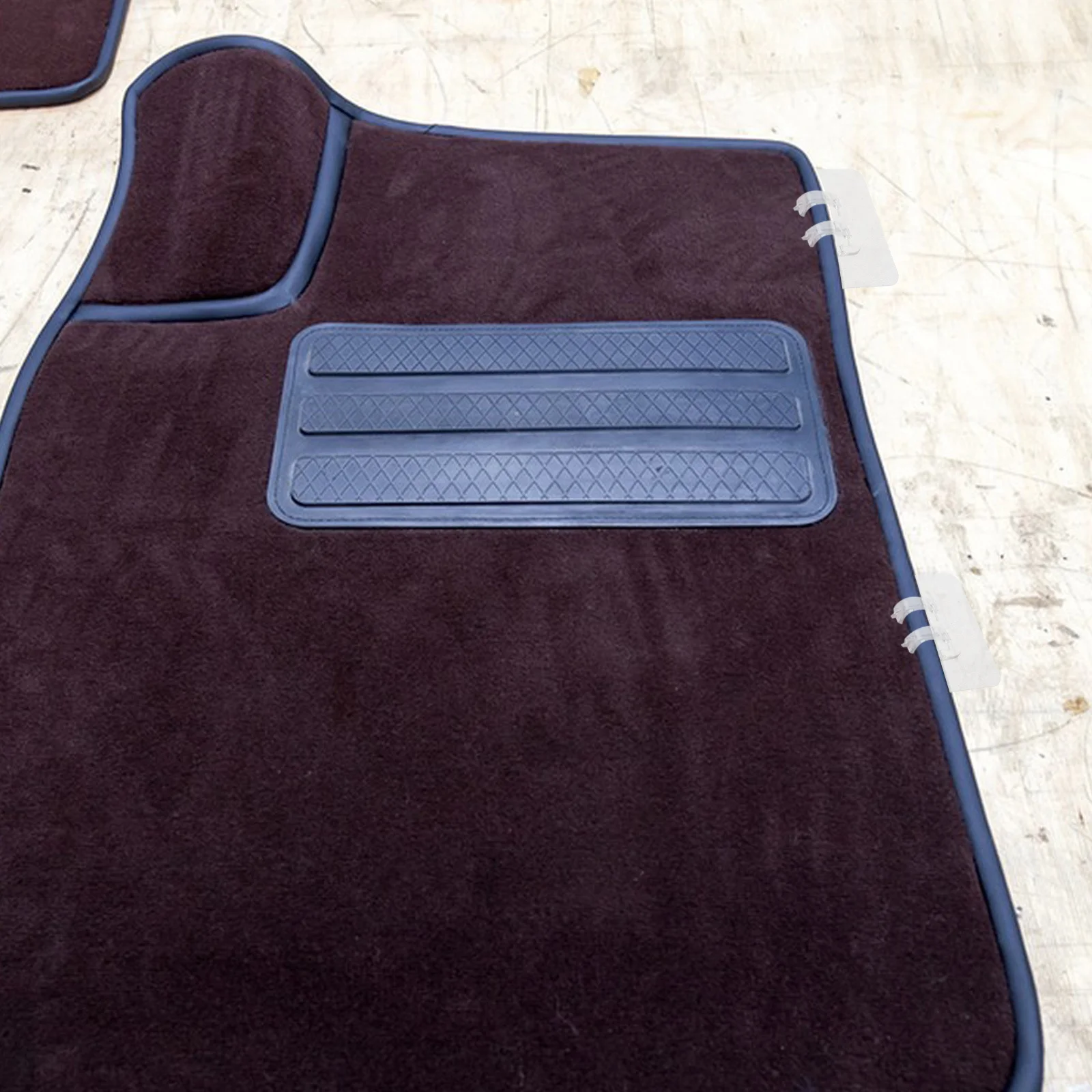 

40Pcs Car Floor Mat Retainer Clips Adhesive Stick No Drilling Fixing Clips for Car Carpet Holder Floor Mat Retainer