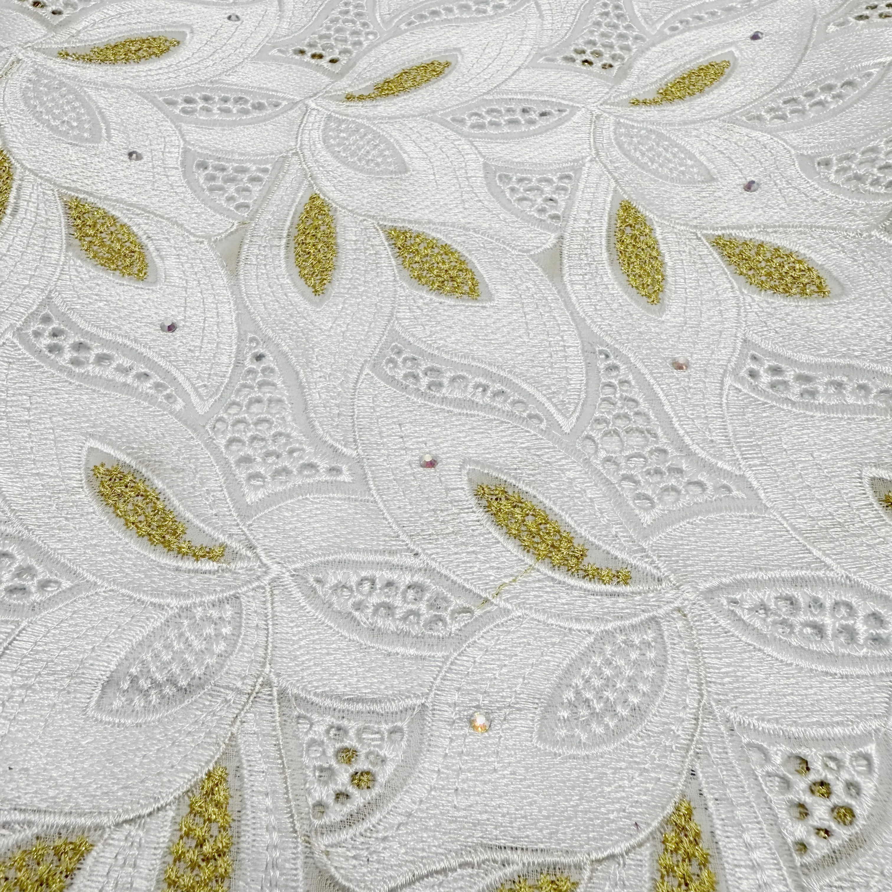 Nigerian Cotton Lace Fabric 2025 New Design African Swiss Voile Lace In Switzerland High Quality Swiss Dry Laces