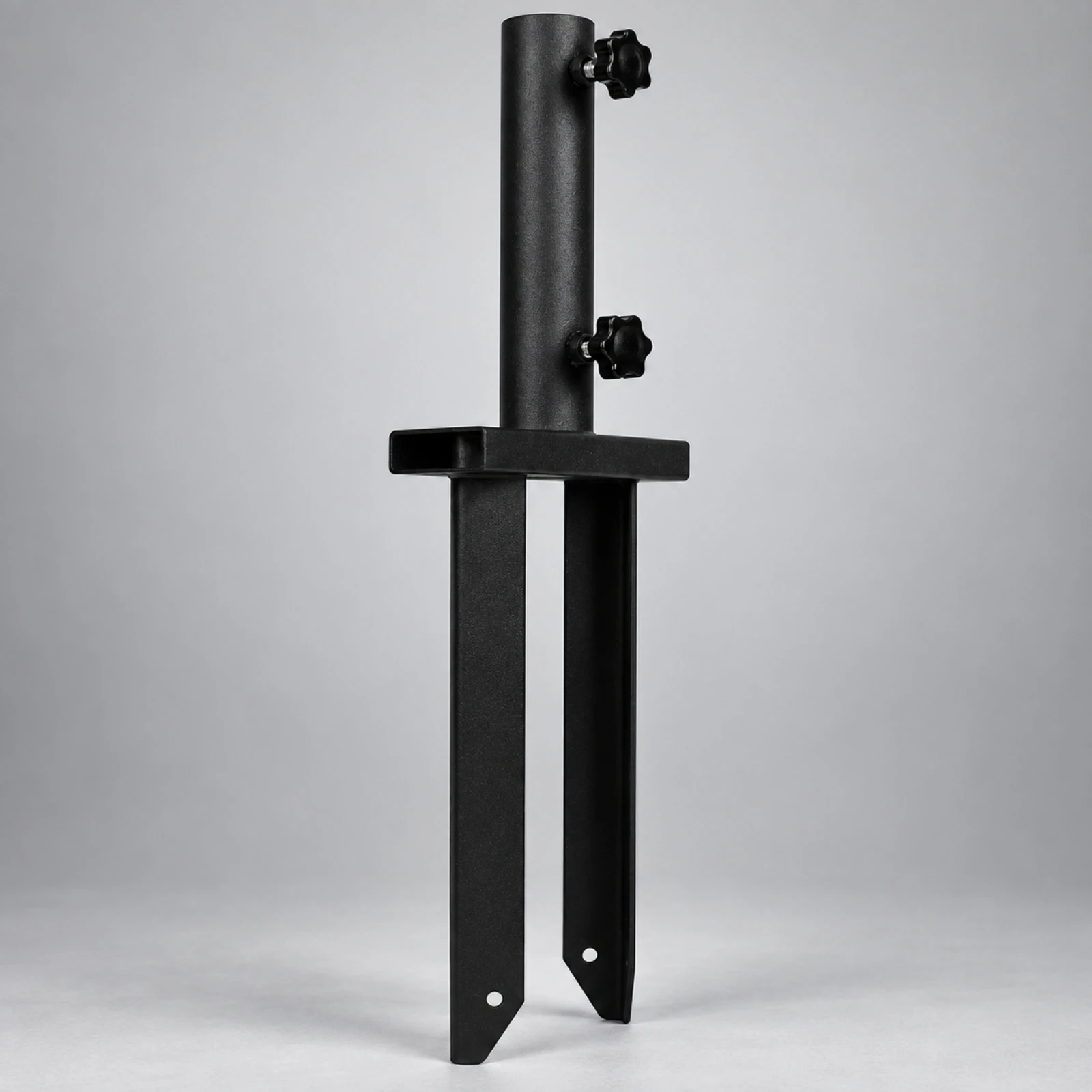 Flag Pole Mount Long-Lasting U-Shaped Stake Flagpole Holder with Tightening Knobs Powder-Coated Metal Ground Pole Mount Sturdy