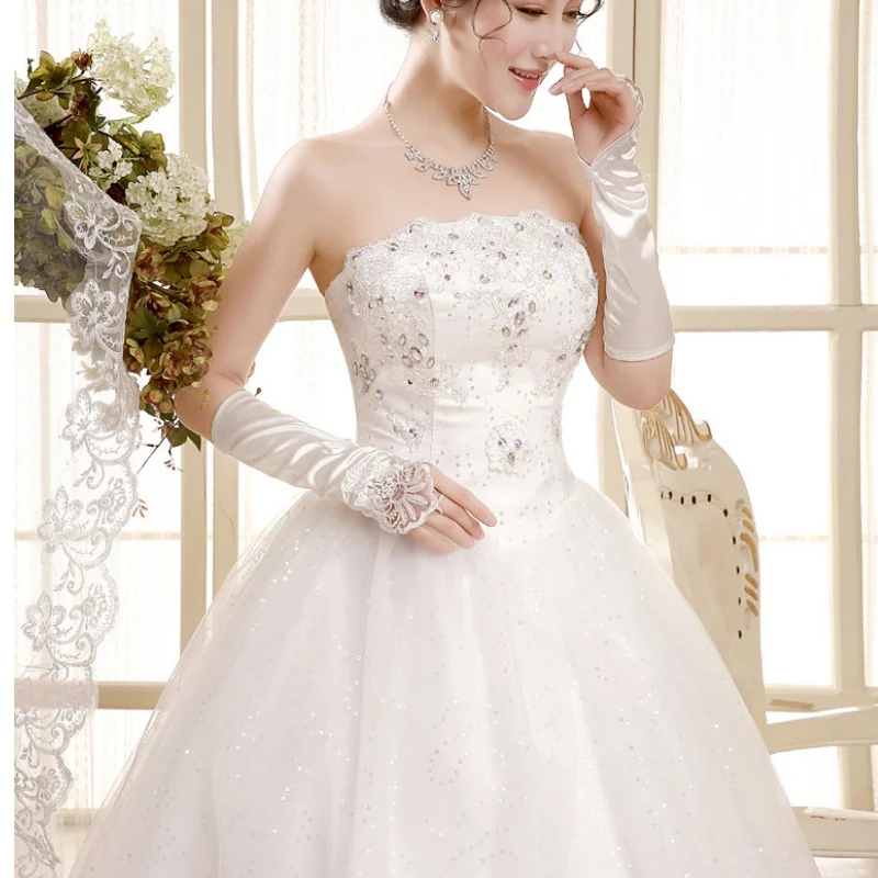 It's Yiiya Cheap Wedding Dress Strapless Appliques Sequins Bling Lace up Princess Floor-length Plus size Women Ball Gown FH049