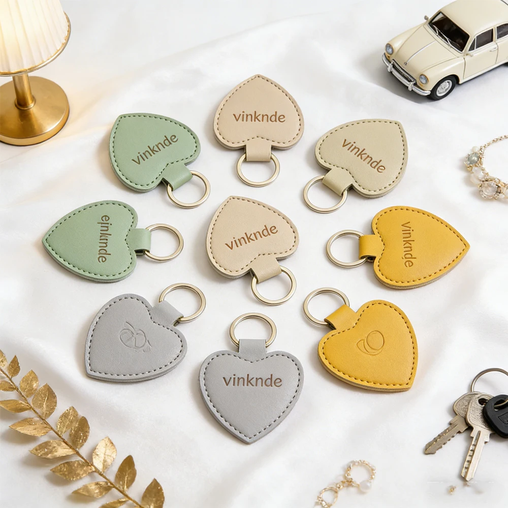 

20/50 шт. Брелоки для ключей с индивидуальным логотипом, креативные, уникальные, в форме сердца, металлические, декоративные, кожаные, небольшие подарки, бирки для школьных сумок и багажа