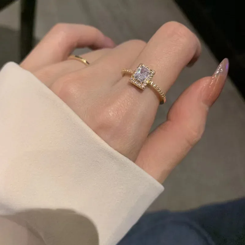 Luxe Klassieke Moissanite Bruiloft Verlovingsringen voor Vrouwen Vierkante Lucky Ring Verstelbare