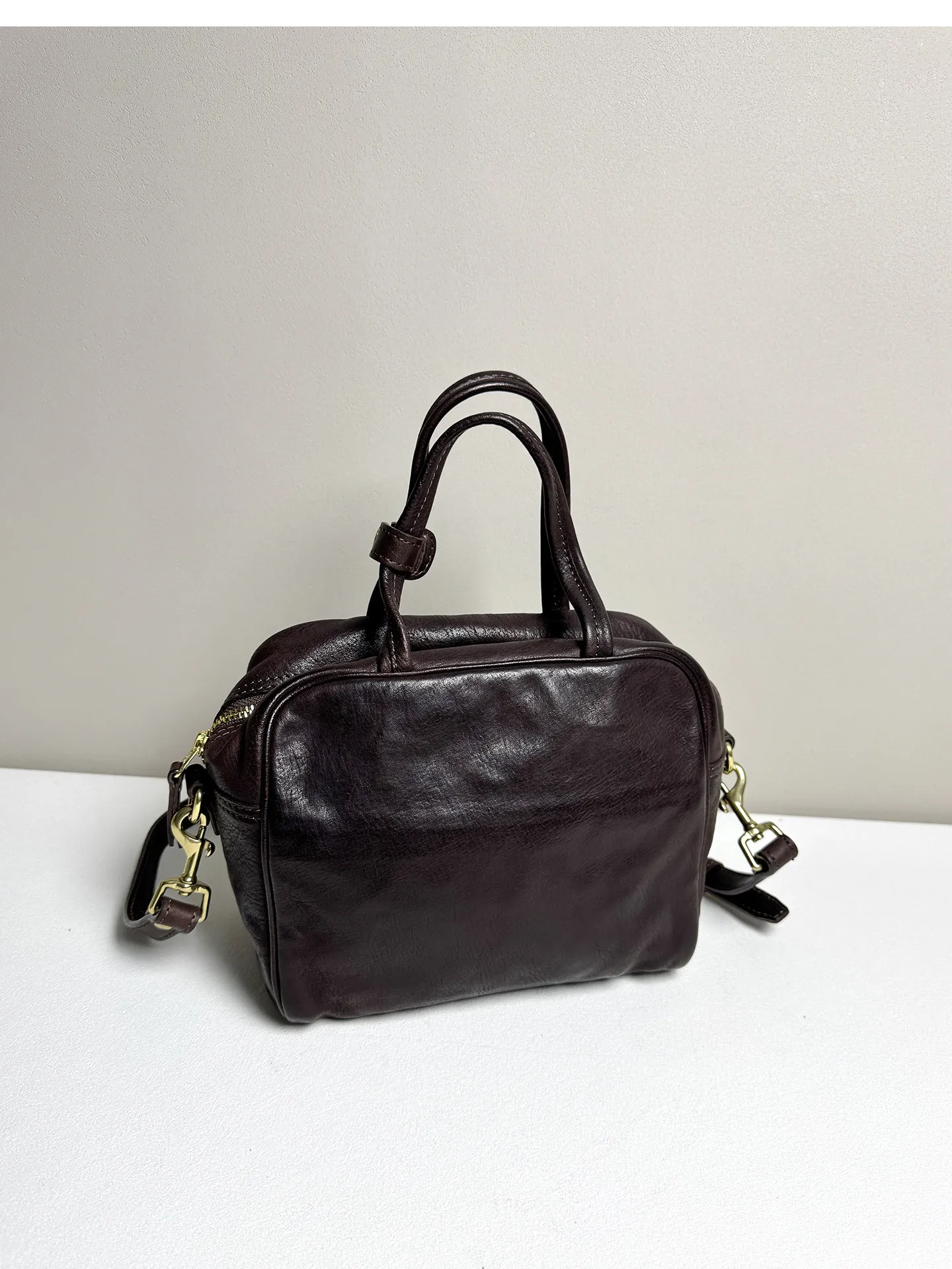 Handgefertigte Organizer-Handtaschen aus echtem Naturleder für Damen, luxuriöse Alltags- und Partytaschen, hochwertige Schultertaschen aus echtem Leder für Frauen. – Detail 14