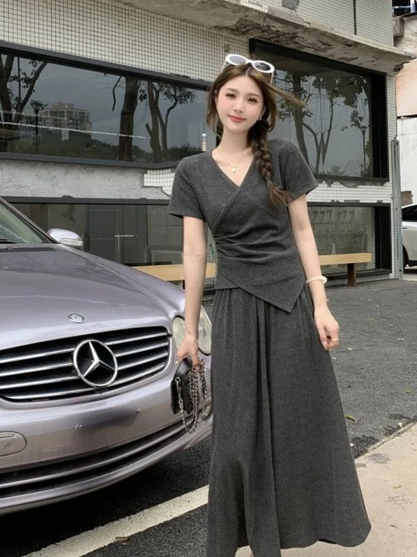 

plus Size Summer New Slimming Casual Short Sleeve Top And Half Skirt Two Piece Set Fashionable Korean Style High Waist A-Line...