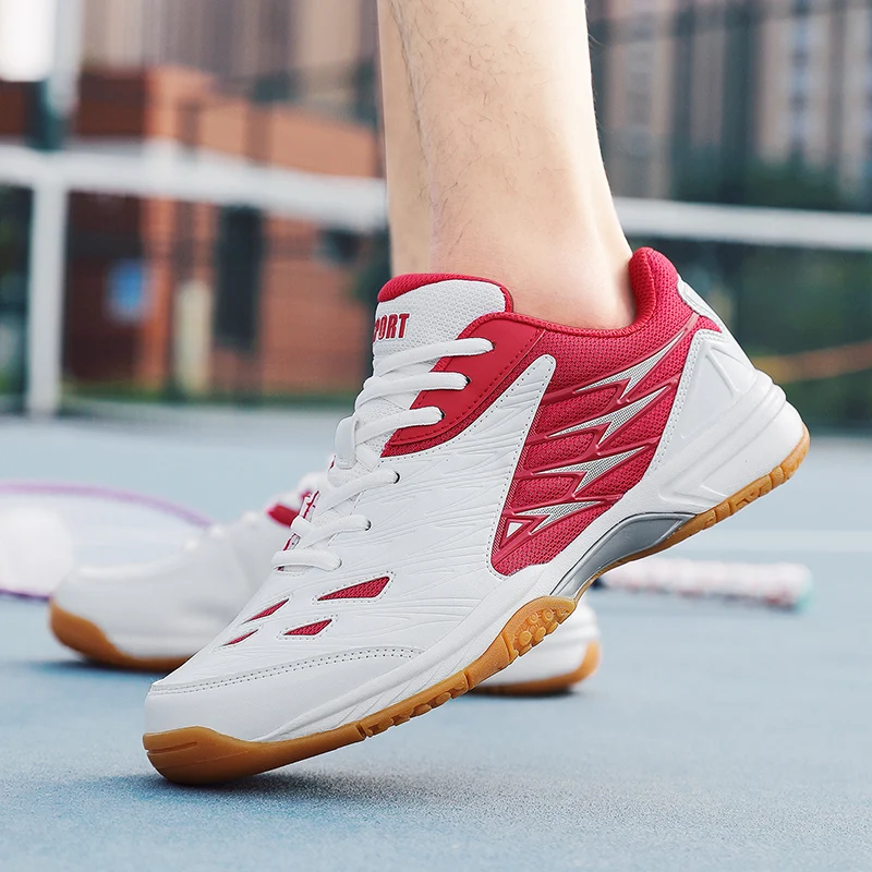 

Professional Men Sneakers Badminton Shoes Table Tennis Shoes Volleyball Sneakers Gym Competition Lace Up Breathable Light Weight