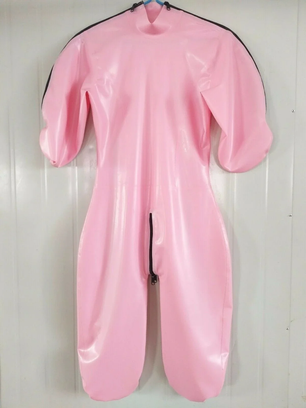 

costume party Latex 100% Rubber Catsuit Pink with Black Crotch Zipper Short Suit S-XXL cosplay