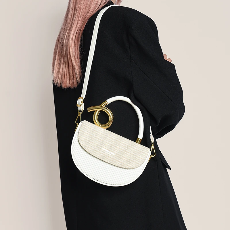 

Unique Trendy Crossbody Handbag For Women With Mini Size And Solid Color In High-End Paris Fashion Style