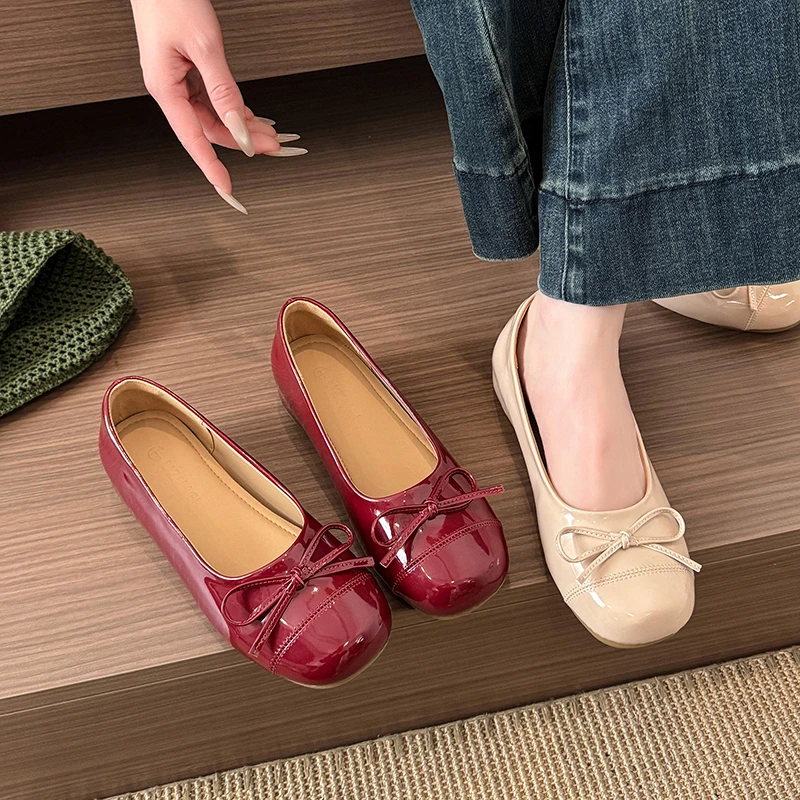 

Womens Patent Leather Bowknot Ballet Flats Round Toe Soft Sole Slip-on Casual Daily Comfortable Red Beige Women Ballerina Shoes