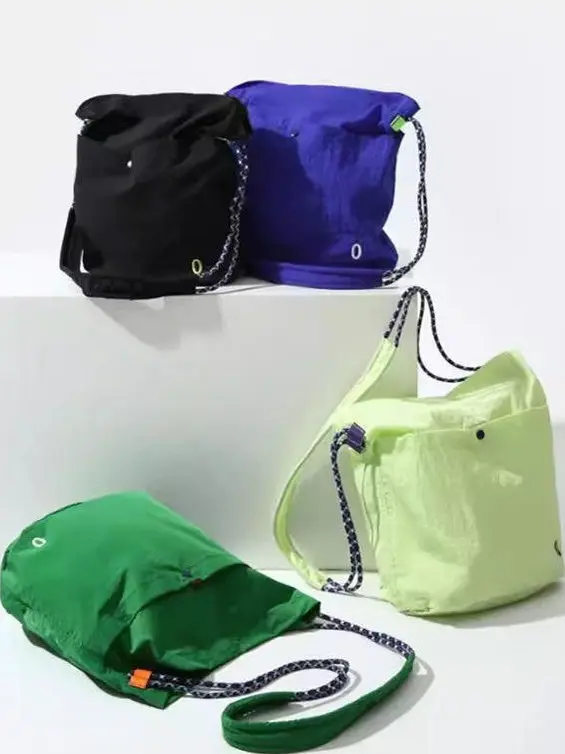 

mat Folded Spor ex Lightweight Crossbody oulder Bag Water-Resistant Bag for Men And Women