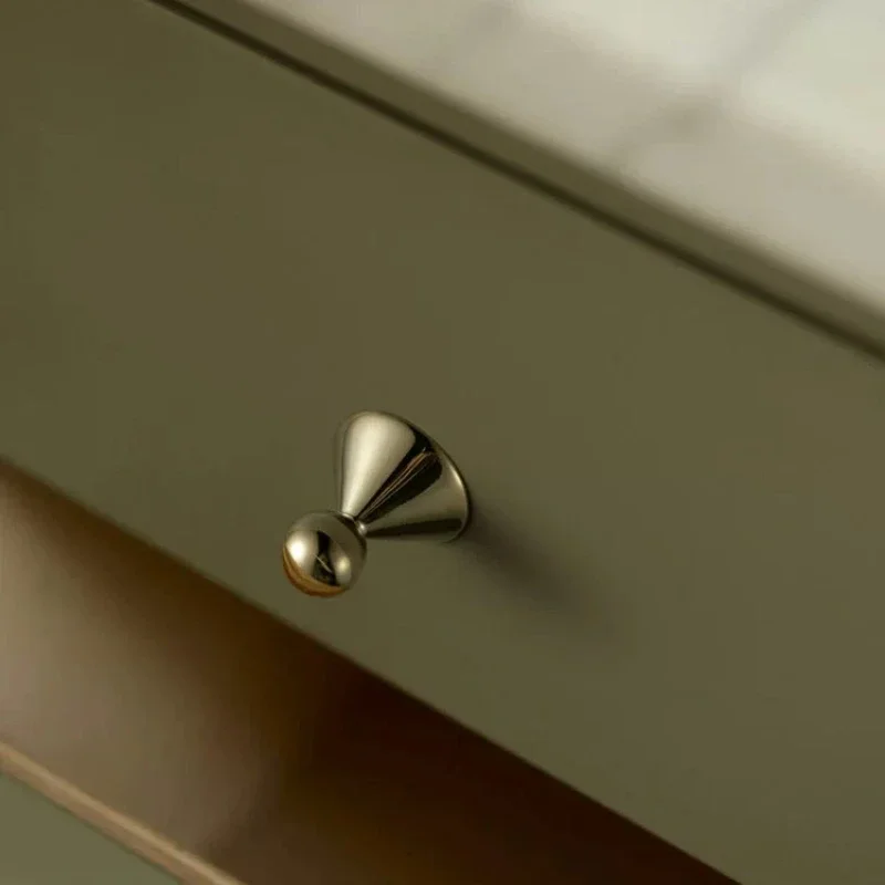Wardrobe Kitchen Knobs Umbrella-type Spiral Knob European Luxurious Solid Brass Shoe Cabinet Door Knob Creative Furniture Handle