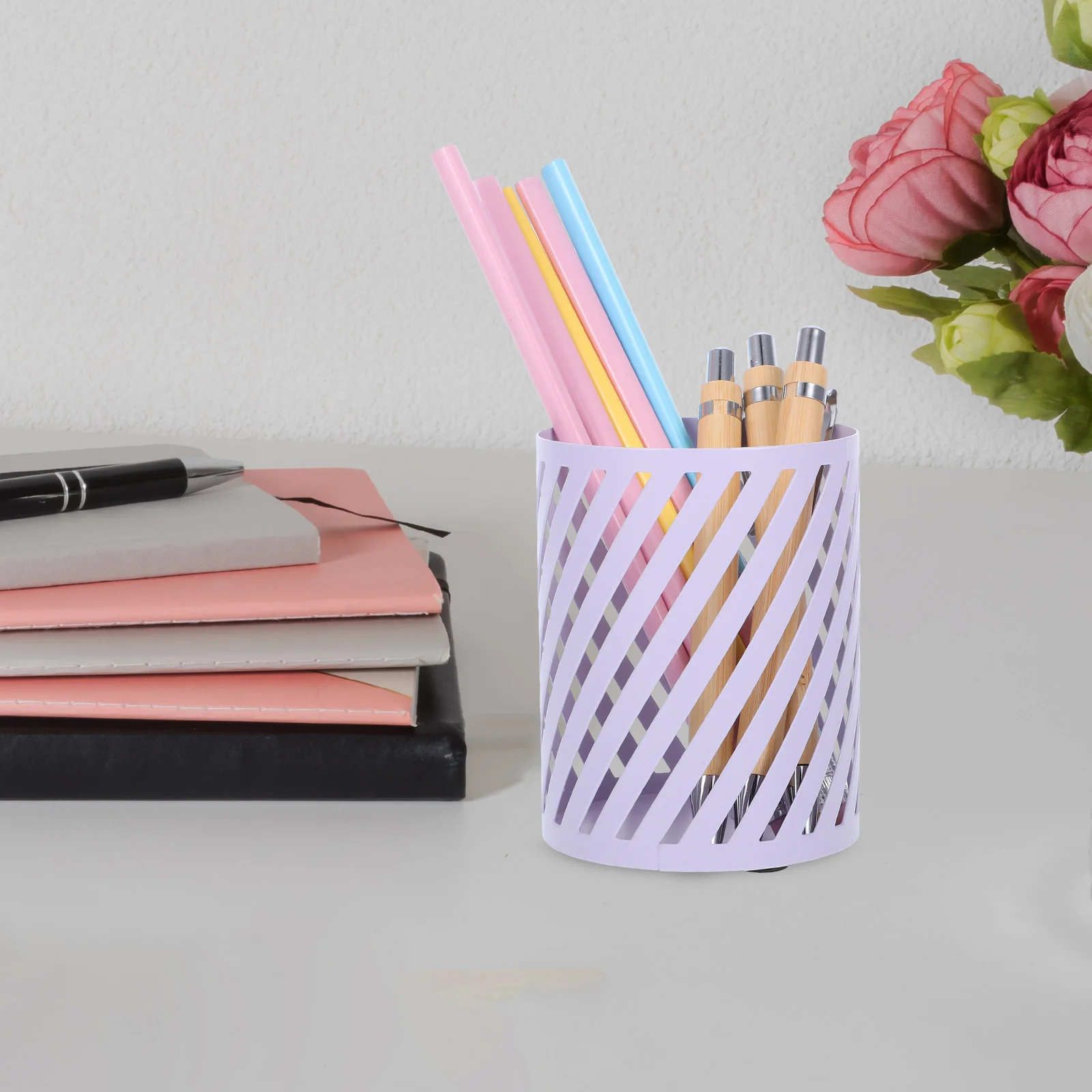

Round Pen Container Metal Desk Organizer Cute Pencil Holder Iron Nordic Style Modern Office Supplies Holder For Desk Display
