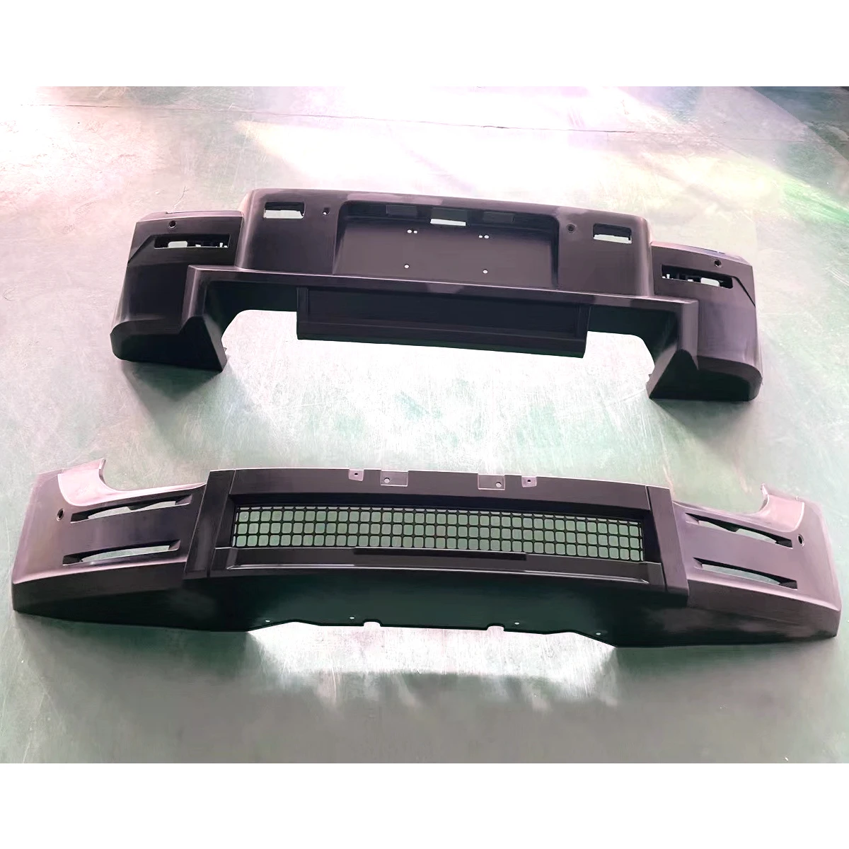 

Комплект кузова Reli3 Perfect Bumpers для Land Rover Defender 90/110/130 2019+ Обновление до Lumma.