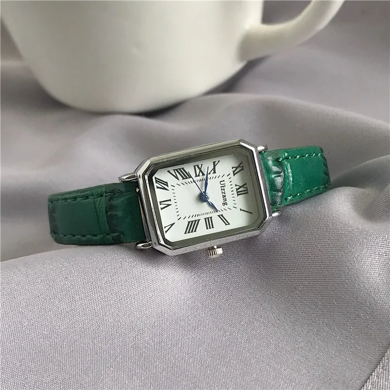 The Square Cloroful Women Ultra Thin Small Dial Watches Leather Band Niche Antique Quartz Watch Relogio Feminina