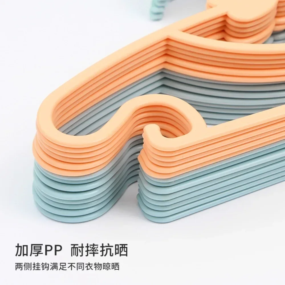 أثاث المنزل 10 قطعة/20 قطعة البلاستيك شماعات ملابس الطفل الاطفال شماعات شماعات ملابس الحيوانات الأليفة القط الكلب معطف الشماعات غرفة الغسيل تجفيف R