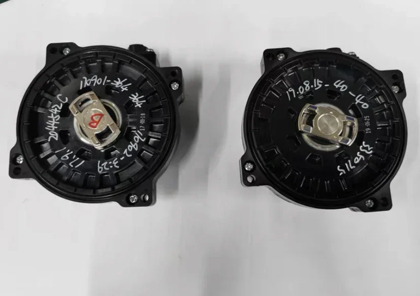 Brand new Encoder UTTSH-B24RH For AC motor