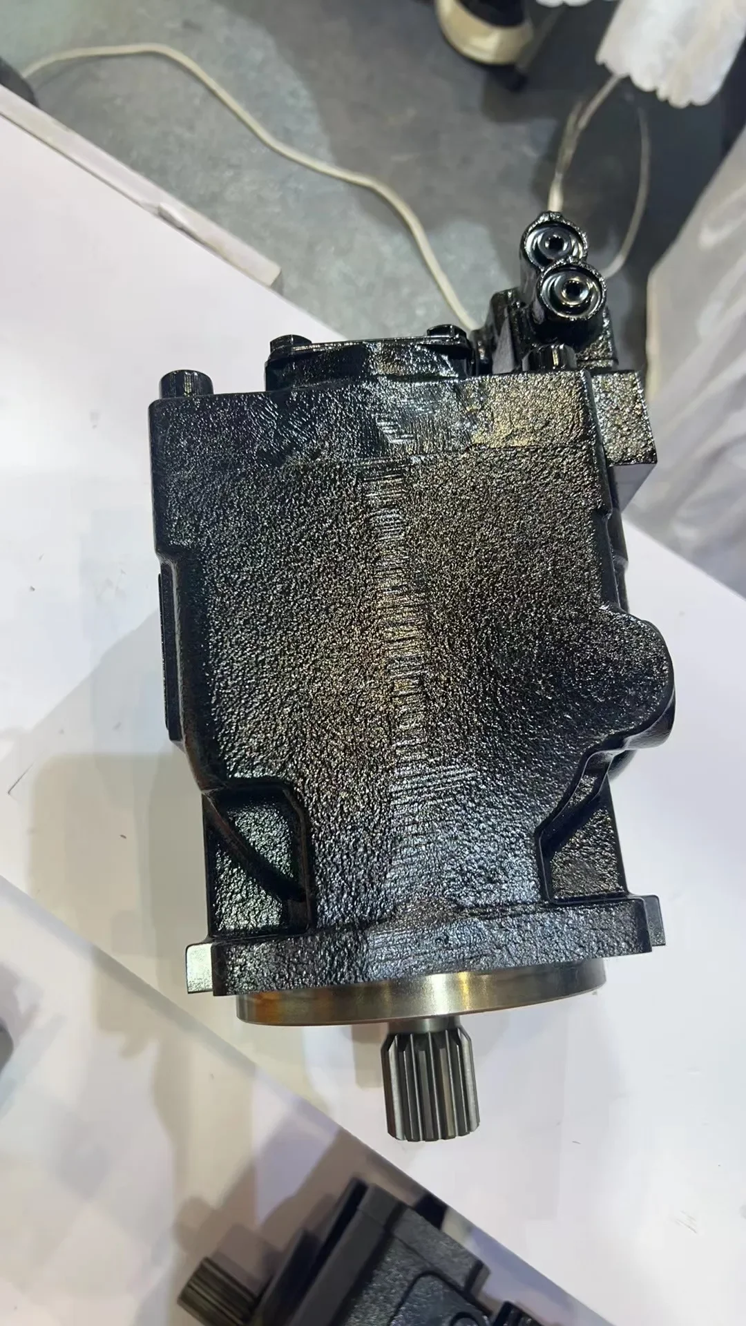 مضخة المكبس الهيدروليكي JR R S65C LS 25 25 NN N 3 S1N9 A2N NNN JJJ NNN/JR R S45B LS 19 25 NN N 3 C2N9 A8N NNN JJ BNR