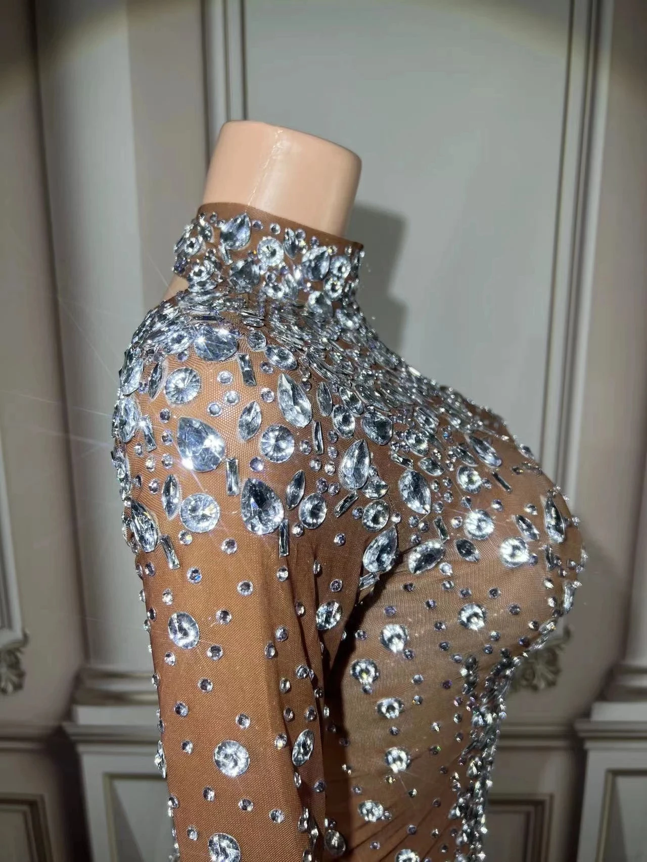 Longue robe transparente à strass, tenue de soirée luxueuse, tenue de Club