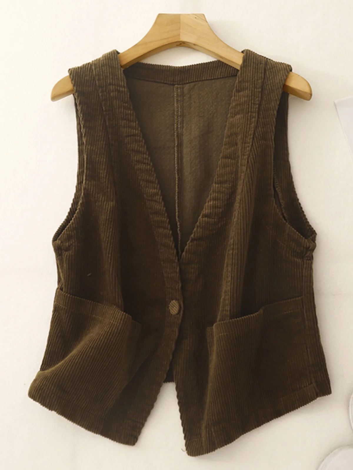 

Retro V-Ne Corduroy Jaet Women's Casual Sle Svel Top Faionable Autumn Commute Wind Single Button Closure