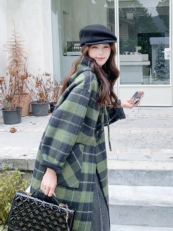 เสื้อโค้ทขนสัตว์ลายสก็อตสำหรับผู้หญิง ความยาวปานกลาง ผ้าขนสัตว์สองด้าน สำหรับฤดูใบไม้ร่วงและฤดูหนาว สไตล์เกาหลี รุ่นใหม่ เหมาะสำหรับใส่ไปทำงาน
