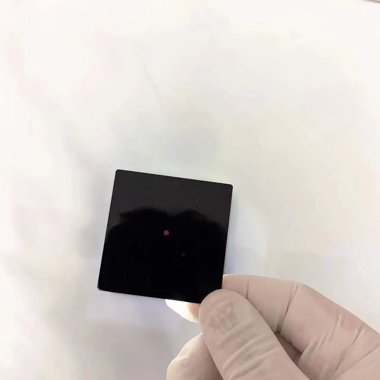 2 قطعة الحجم الإجمالي 40x40x2 مللي متر 780nm IR تمرير مرشح الزجاج HWB780