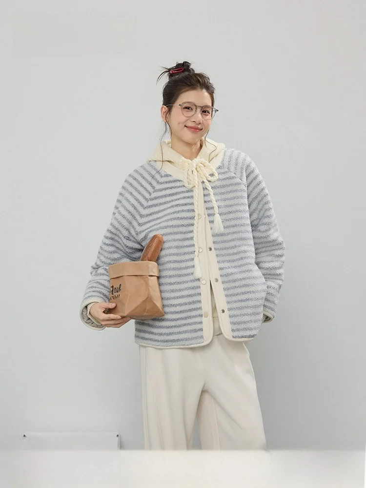 

Женская повседневная хлопковая куртка в полоску для осени и зимы, универсальная верхняя одежда для поездок на работу, модная, с V-образным вырезом, длинными рукавами