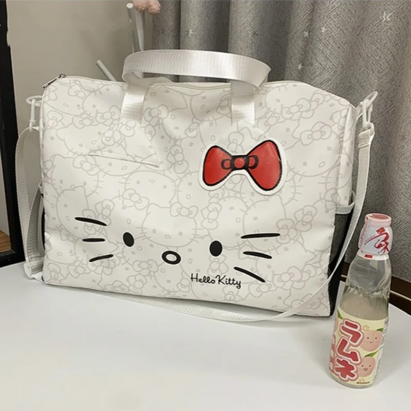 Kartun Hello Kitty Kapasitas Besar Bahu Tunggal Kitty Busur Tas Kebugaran Genggam Tas Koper Travel Selempang Hadiah Mainan