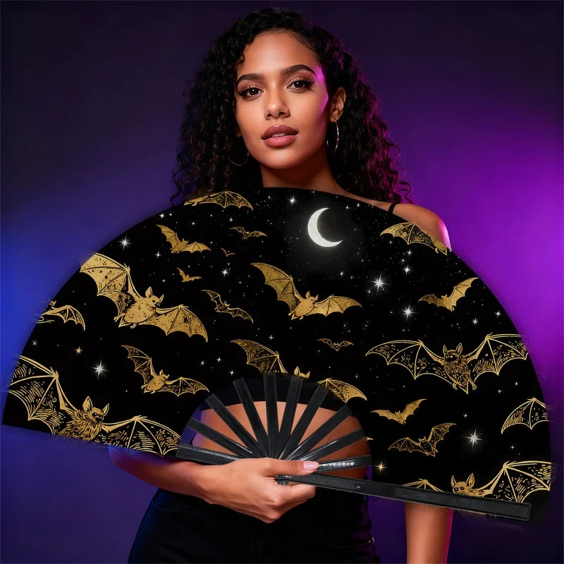 Men'S Hand Fan with a Halloween Theme, Featuring a Single Folding Fan Adorned with Golden Bats, a White Moon, And Designs.Ideal for Festive Gatherings, Raves, Nightclubs, Concerts, Cosplay Events, Costume Additions, Gifts, Without Battery
