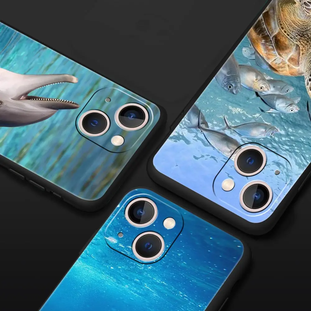 Ocean Animal Dolphin Luxury Phone Case For iPhone 11 14 15 Pro MAX 12 13 Mini 7 8 Plus X XR XS MAX SE Silicone Shockproof Cover