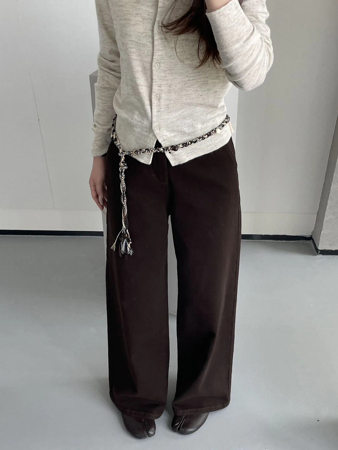 

Джинсы с высокой талией и прямыми штанинами, женские, корейский стиль, свободный крой, длинные брюки, осенняя новинка, простой дизайн, удлиненные штанины