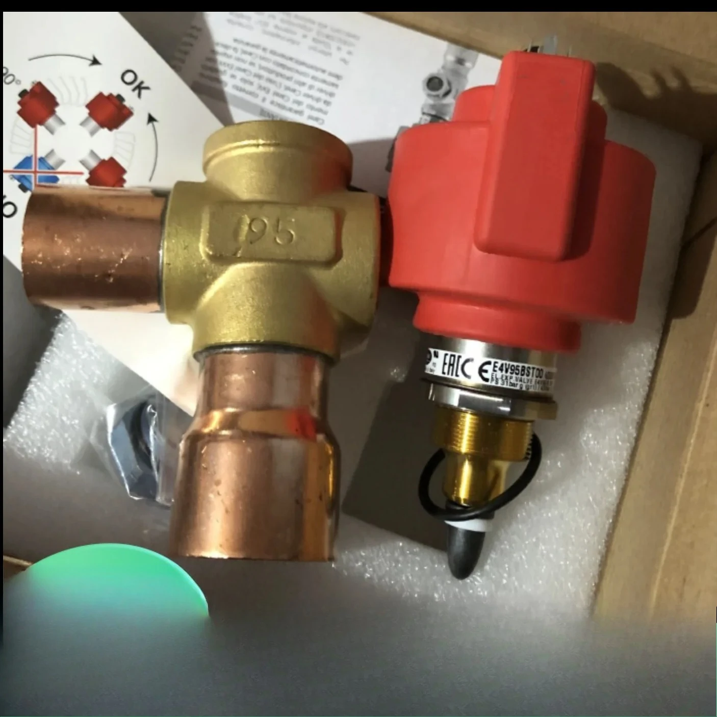 

Original new E4V95BST00 Electronic expansion valve