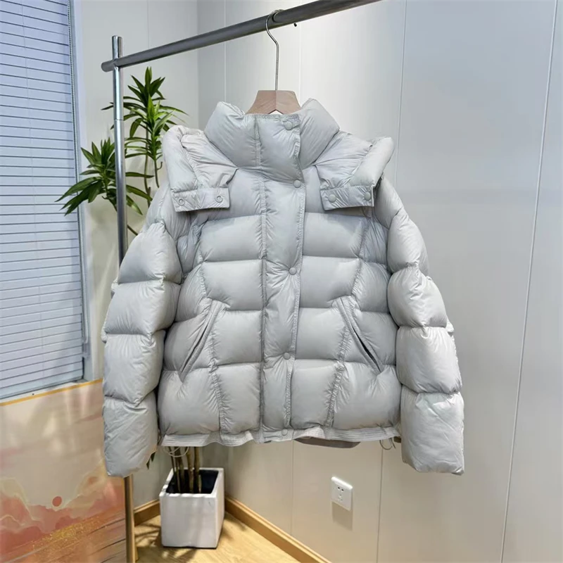 2025 شتاء جديد المرأة سميكة الدافئة الأبيض بطة أسفل مقنعين سترة Y2K جودة عالية موضة نفخة قصيرة سترة منفوخة